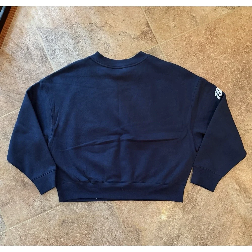 Wild Fable Women's Oversized Pullover Sweatshirt Navy Blue Sz L NWT - Picture 2 of 9